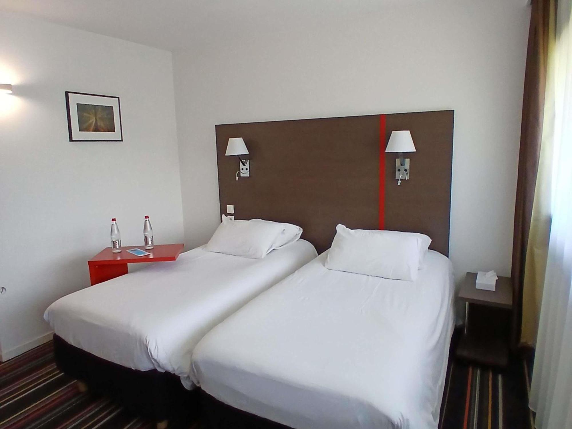 Ibis Styles Segre Hotell Exteriör bild