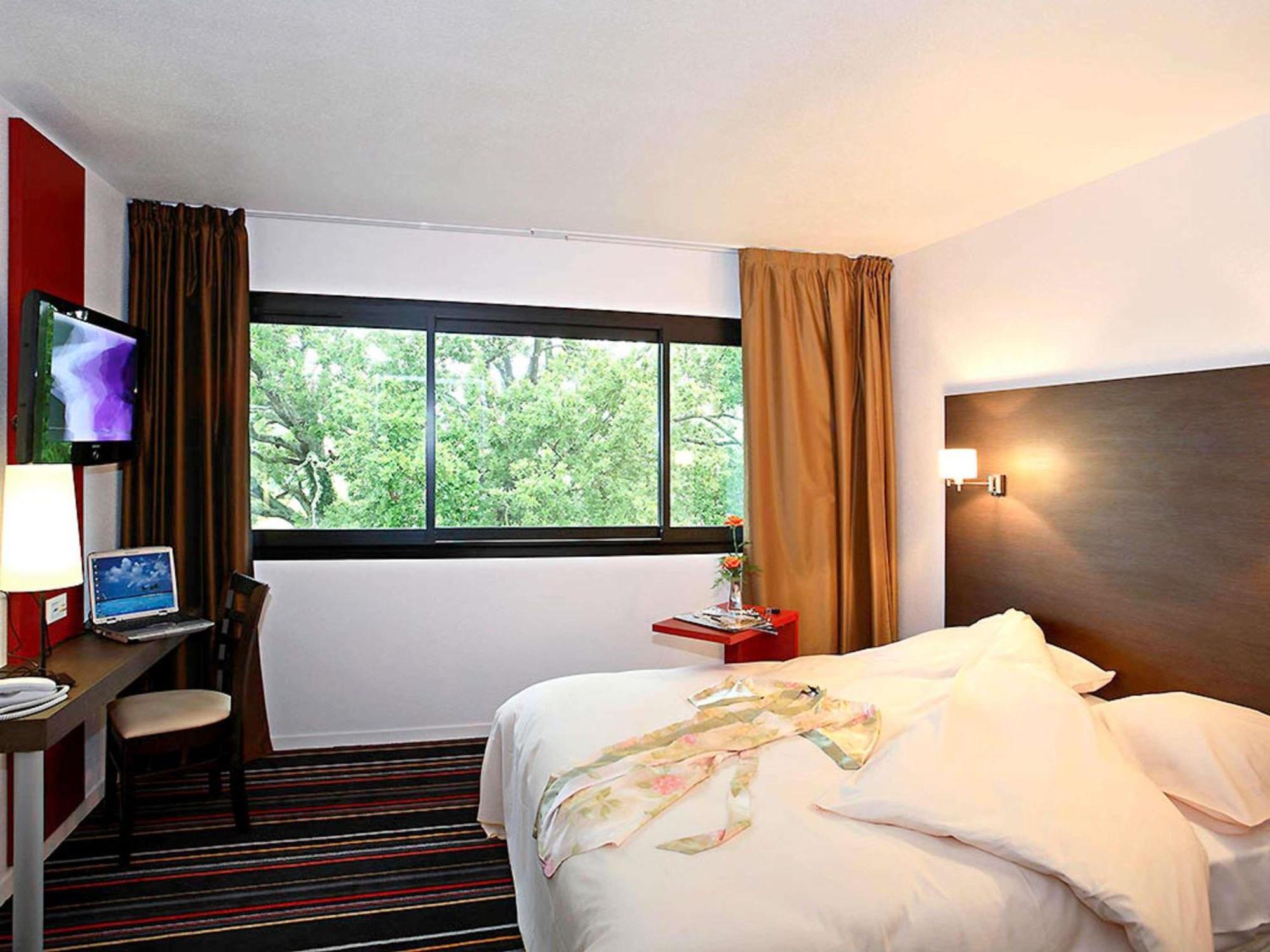 Ibis Styles Segre Hotell Exteriör bild