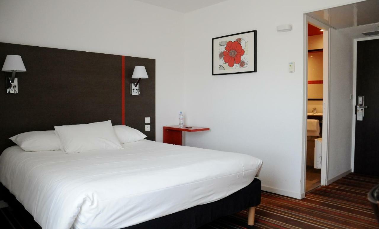 Ibis Styles Segre Hotell Exteriör bild