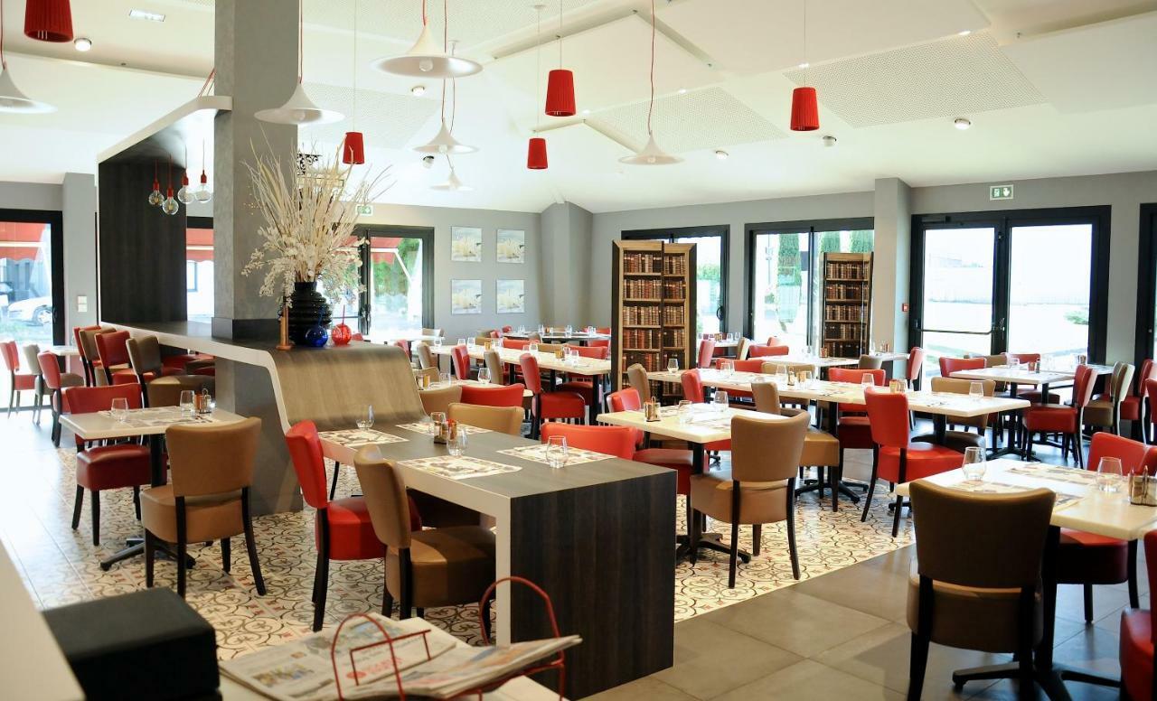 Ibis Styles Segre Hotell Exteriör bild